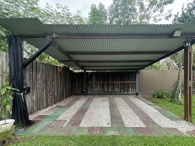 place photo 36