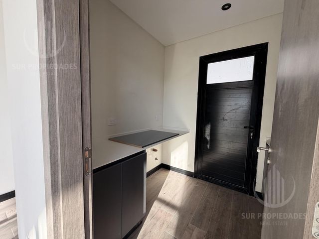 place photo 48