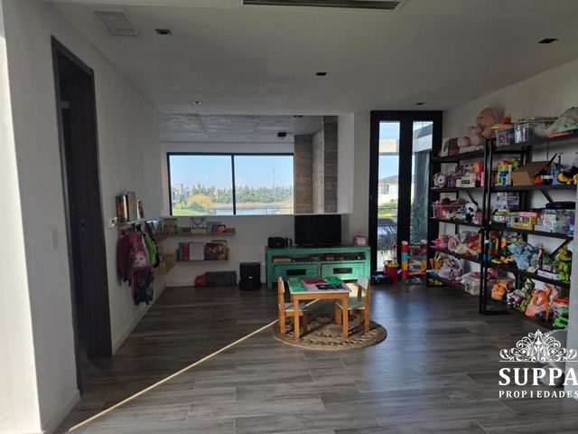 place photo 42