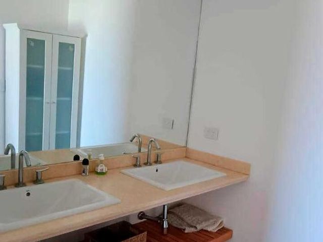 place photo 39