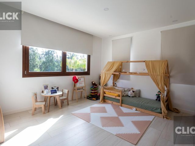 place photo 49
