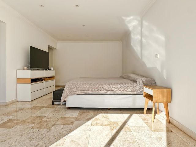 place photo 37
