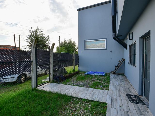 place photo 54