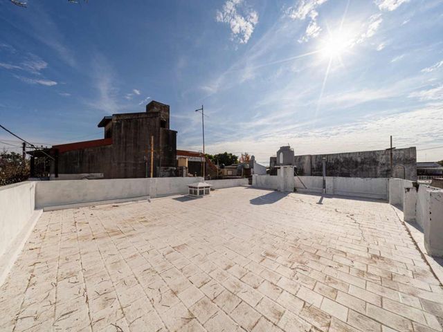 place photo 15