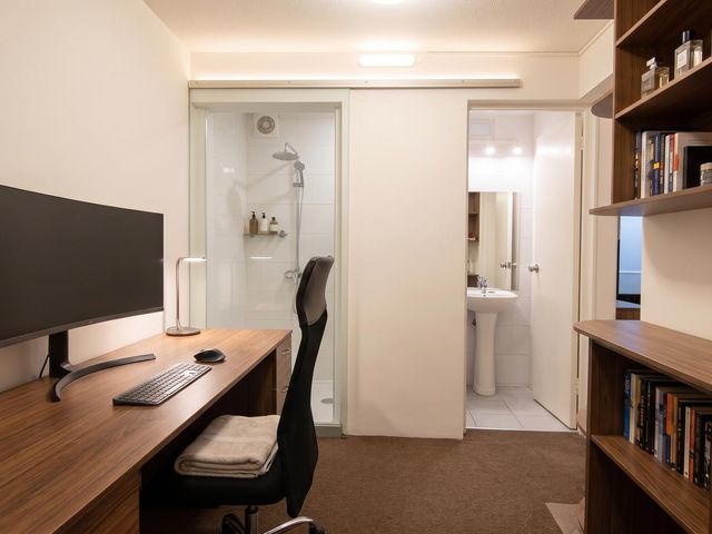 place photo 11
