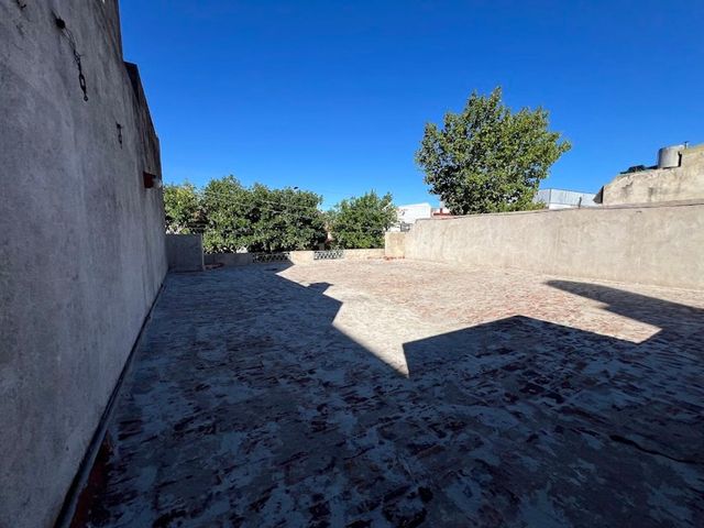 place photo 18