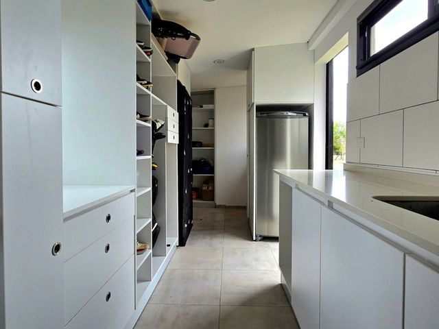 place photo 63