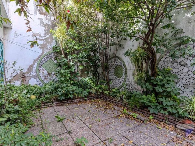 place photo 39