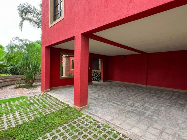 place photo 49