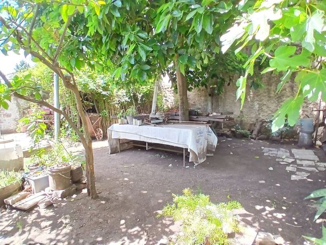 place photo 48