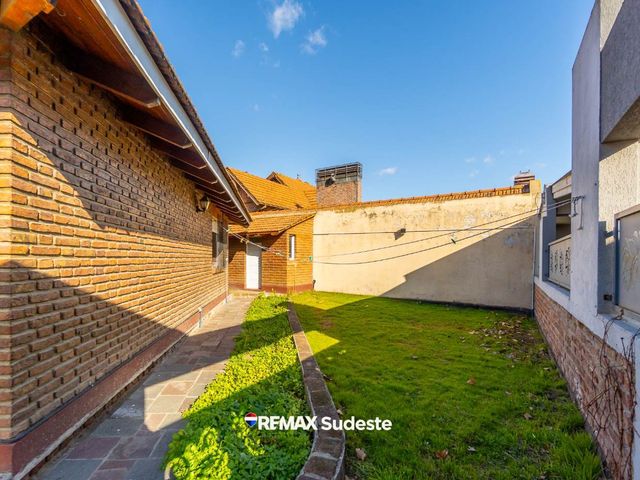 place photo 34