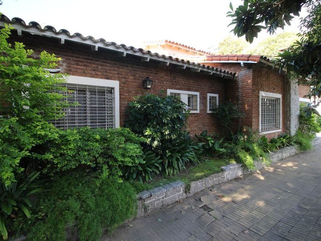 place photo 52
