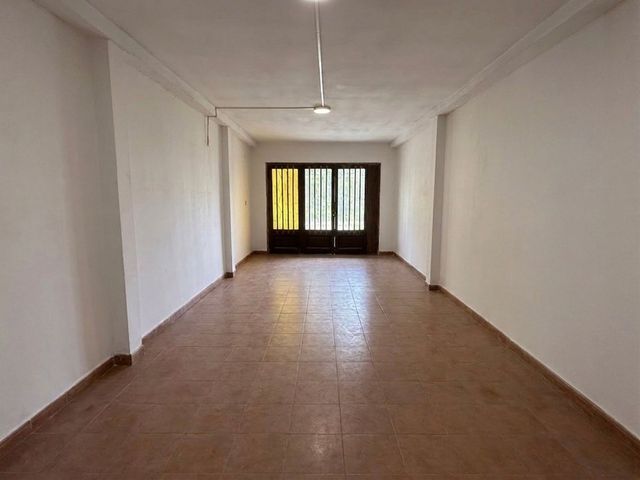 place photo 23