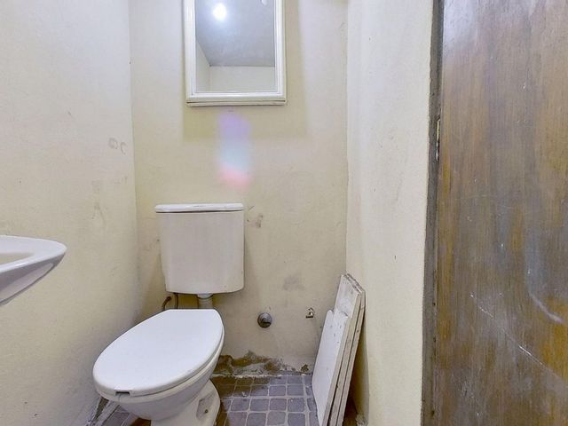 place photo 66