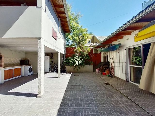 place photo 69