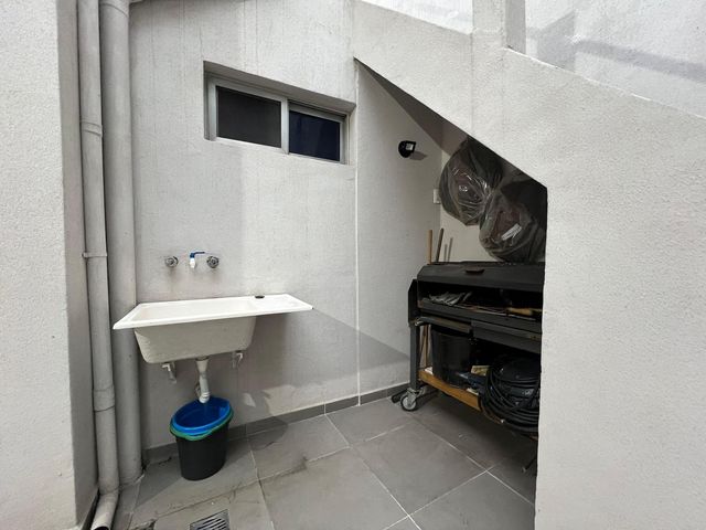 place photo 58