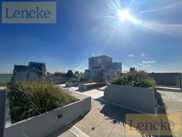 place photo 36