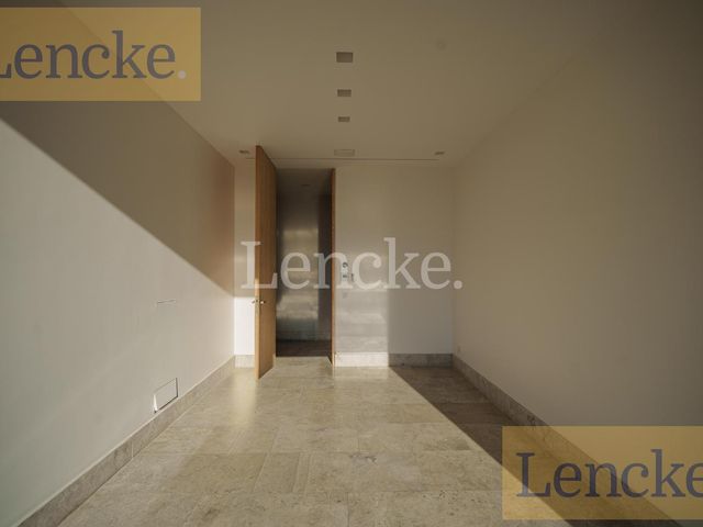 place photo 97