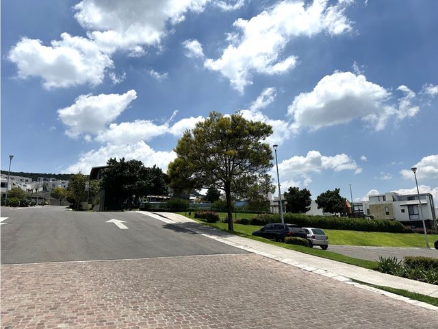 place photo 39