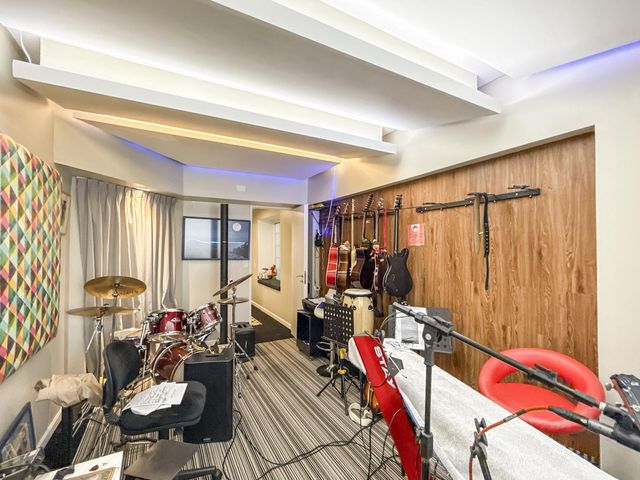 place photo 28