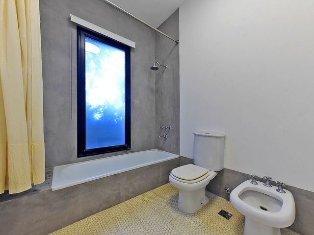 place photo 50