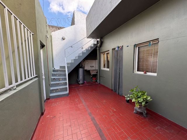 place photo 28