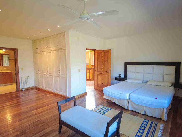 place photo 59