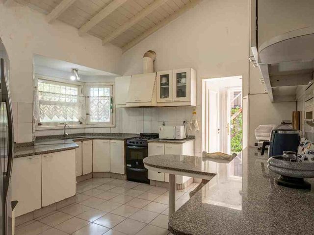 place photo 58