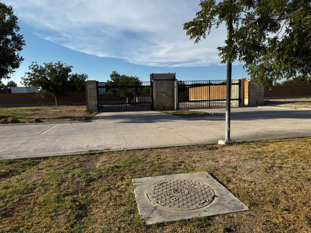 place photo 14