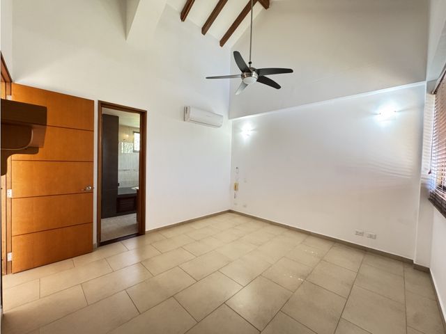 place photo 69