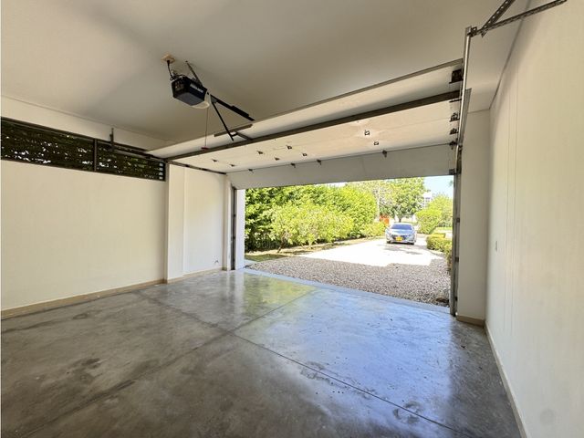 place photo 88