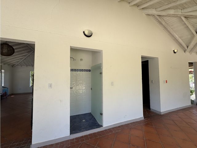 place photo 96