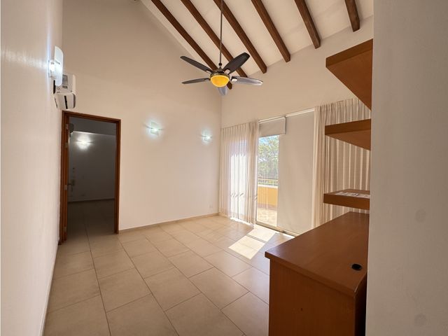 place photo 64