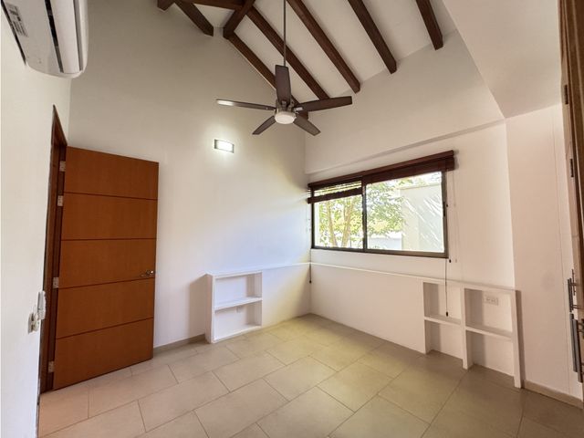 place photo 52