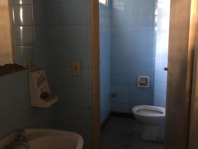place photo 23