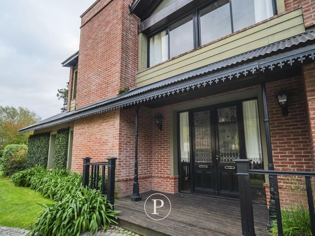 place photo 43