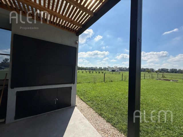 place photo 47