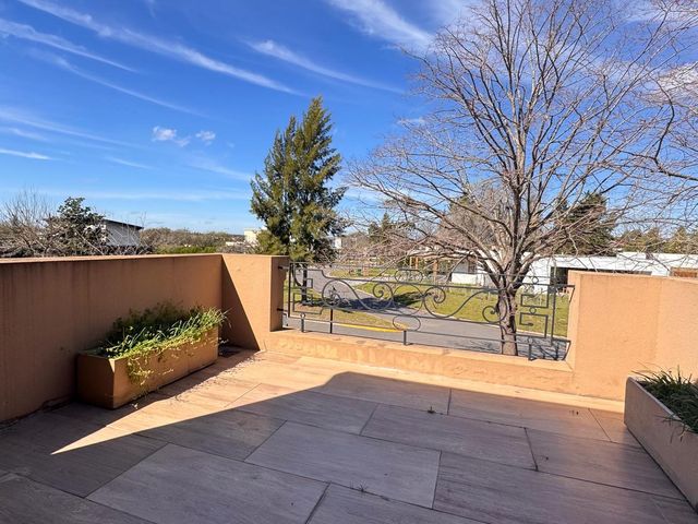 place photo 34