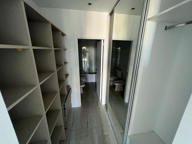place photo 100
