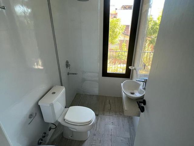 place photo 79