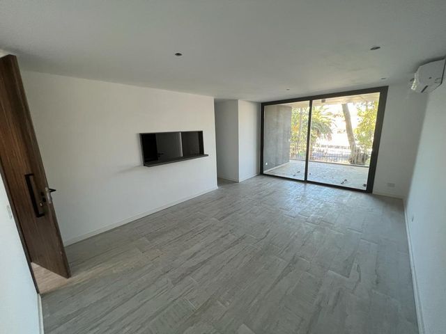 place photo 106