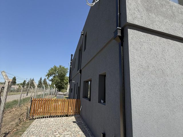 place photo 43