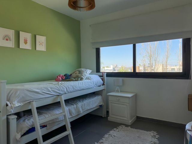 place photo 57