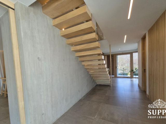 place photo 67