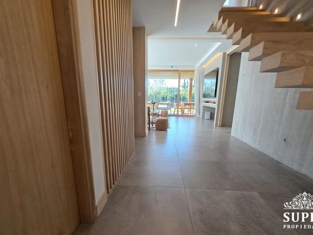 place photo 49
