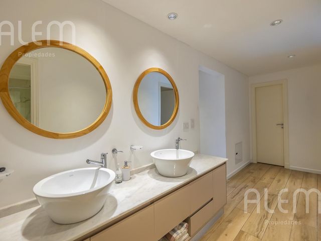 place photo 45