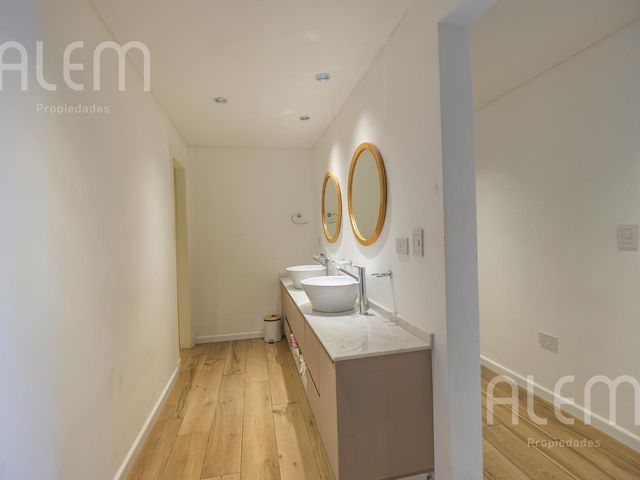 place photo 44