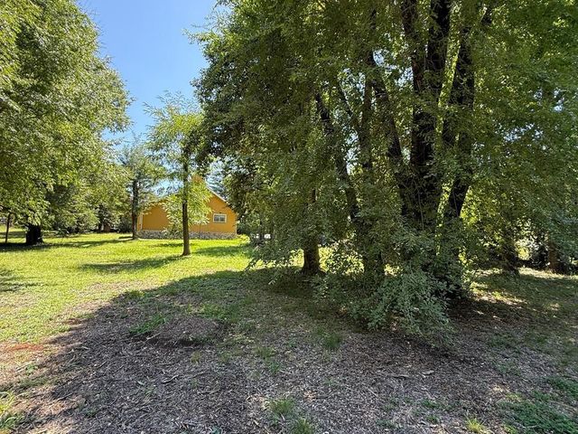 place photo 74