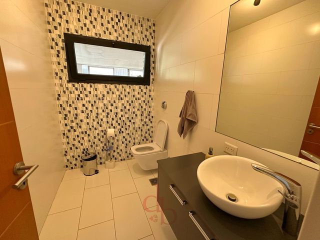 place photo 67