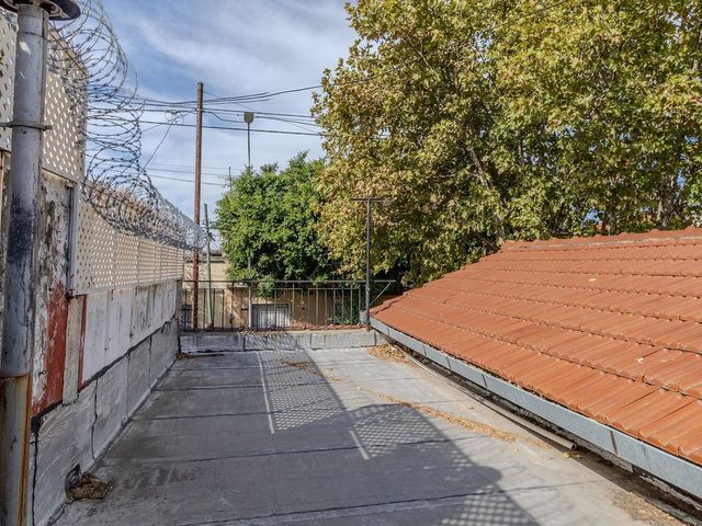 place photo 18